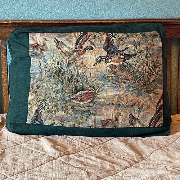 Siscovers for the Home Large Tapestry Pillow Mallards Flying In Wetlands 28x21x9 - Picture 1 of 7